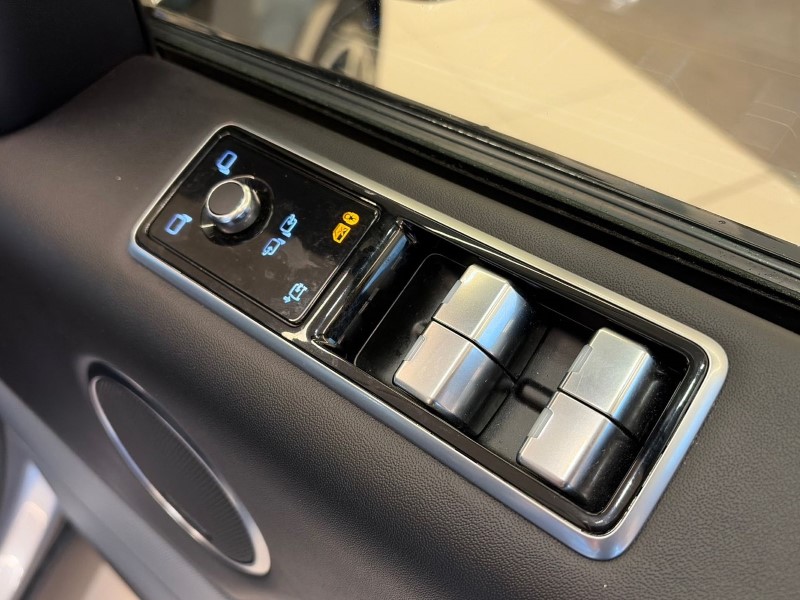 2021 (70) LAND ROVER RANGE ROVER SPORT 3.0 D300 Autobiography Dynamic 5dr Auto [7 Seat] 4902005