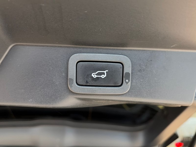 2021 (21) LAND ROVER RANGE ROVER SPORT 5.0 P575 S/C SVR 5dr Auto 4912431