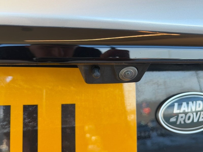 2021 (21) LAND ROVER DISCOVERY SPORT 2.0 D200 R-Dynamic SE 5dr Auto 4917898