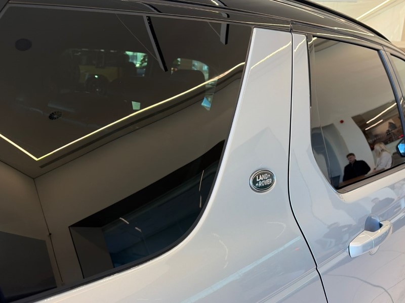 2021 (21) LAND ROVER DISCOVERY SPORT 2.0 D200 R-Dynamic SE 5dr Auto 4917908