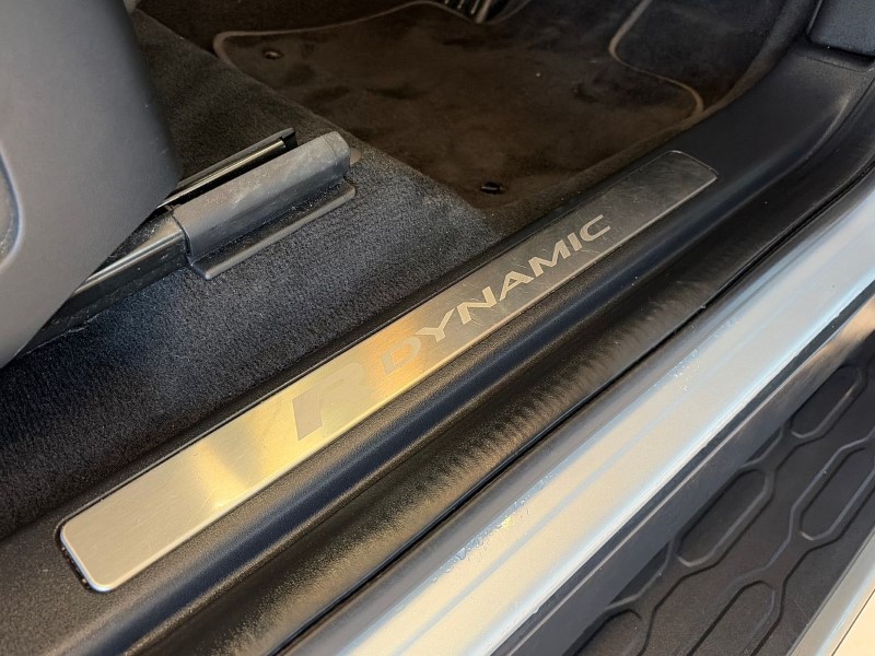 2021 (21) LAND ROVER DISCOVERY SPORT 2.0 D200 R-Dynamic SE 5dr Auto 4917895