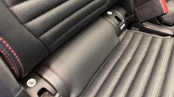 2021 (21) LAND ROVER DISCOVERY SPORT 2.0 D200 R-Dynamic SE 5dr Auto 4917894