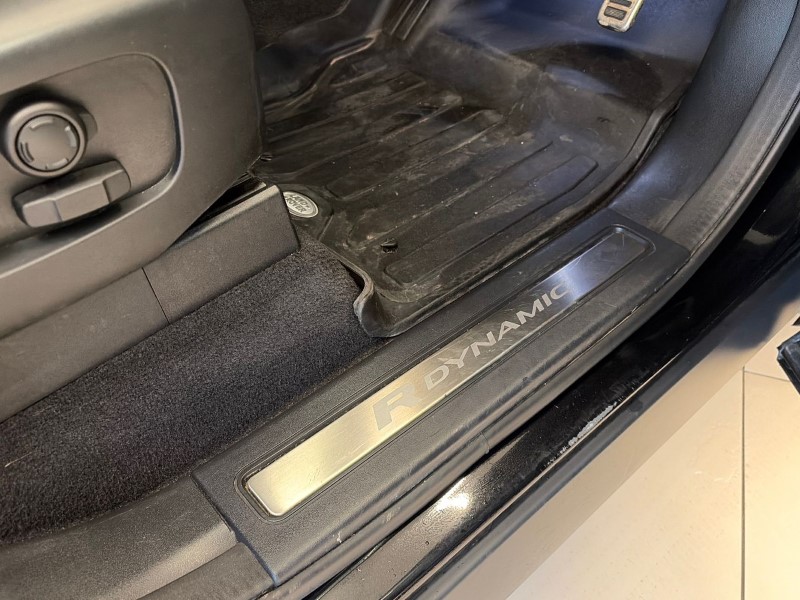 2023 (72) LAND ROVER COMMERCIAL DISCOVERY 3.0 D300 R-Dynamic SE Commercial Auto 4897931