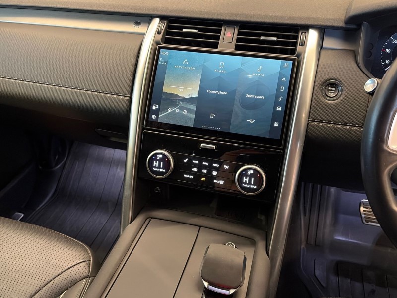 2023 (72) LAND ROVER COMMERCIAL DISCOVERY 3.0 D300 R-Dynamic SE Commercial Auto 4897903