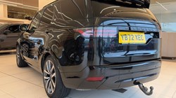 2023 (72) LAND ROVER COMMERCIAL DISCOVERY 3.0 D300 R-Dynamic SE Commercial Auto 4897951