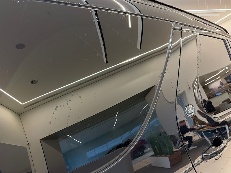 2023 (72) LAND ROVER COMMERCIAL DISCOVERY 3.0 D300 R-Dynamic SE Commercial Auto 4897944