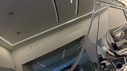 2023 (72) LAND ROVER COMMERCIAL DISCOVERY 3.0 D300 R-Dynamic SE Commercial Auto 4897944