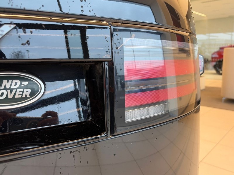 2023 (72) LAND ROVER COMMERCIAL DISCOVERY 3.0 D300 R-Dynamic SE Commercial Auto 4897940