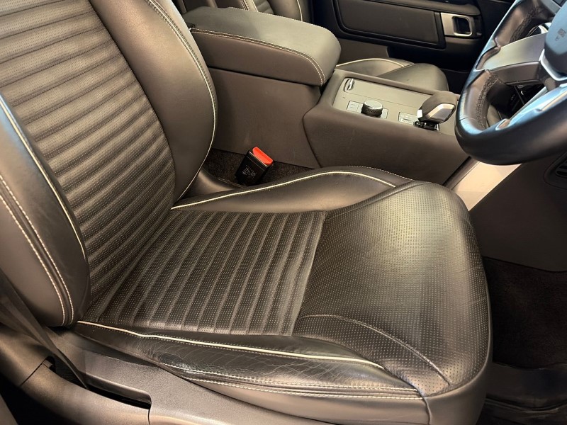 2023 (72) LAND ROVER COMMERCIAL DISCOVERY 3.0 D300 R-Dynamic SE Commercial Auto 4897915