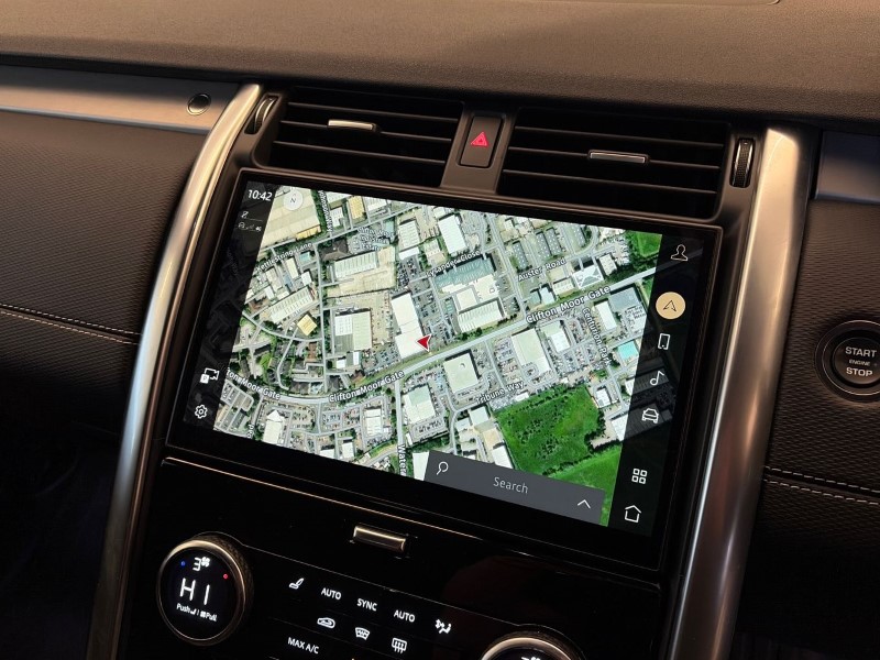 2023 (72) LAND ROVER COMMERCIAL DISCOVERY 3.0 D300 R-Dynamic SE Commercial Auto 4897921