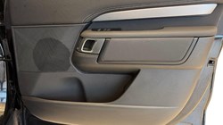 2023 (72) LAND ROVER COMMERCIAL DISCOVERY 3.0 D300 R-Dynamic SE Commercial Auto 4897912