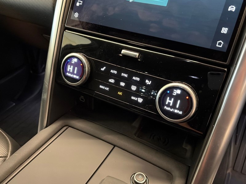 2023 (72) LAND ROVER COMMERCIAL DISCOVERY 3.0 D300 R-Dynamic SE Commercial Auto 4897924