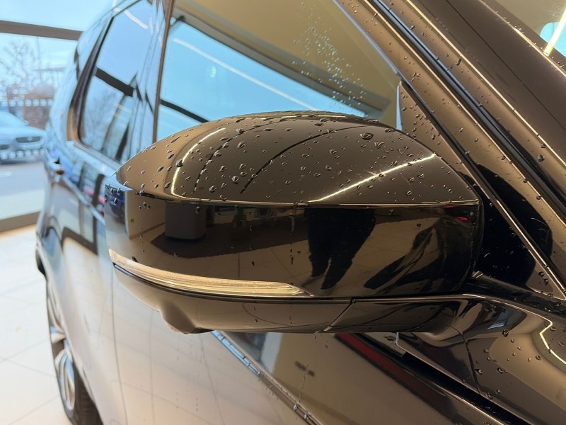 2023 (72) LAND ROVER COMMERCIAL DISCOVERY 3.0 D300 R-Dynamic SE Commercial Auto 4897943