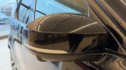 2023 (72) LAND ROVER COMMERCIAL DISCOVERY 3.0 D300 R-Dynamic SE Commercial Auto 4897943