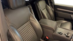 2023 (72) LAND ROVER COMMERCIAL DISCOVERY 3.0 D300 R-Dynamic SE Commercial Auto 4897916