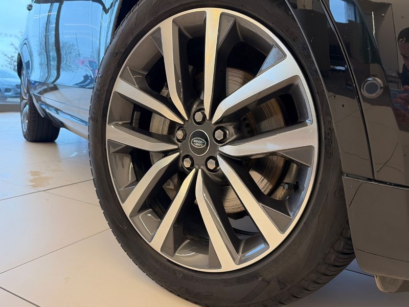 2023 (72) LAND ROVER COMMERCIAL DISCOVERY 3.0 D300 R-Dynamic SE Commercial Auto 4897937