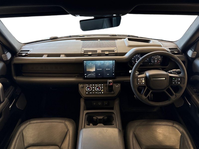 2024 (24) LAND ROVER DEFENDER 5.0 P500 V8 130 5dr Auto [8 Seat] 4945985