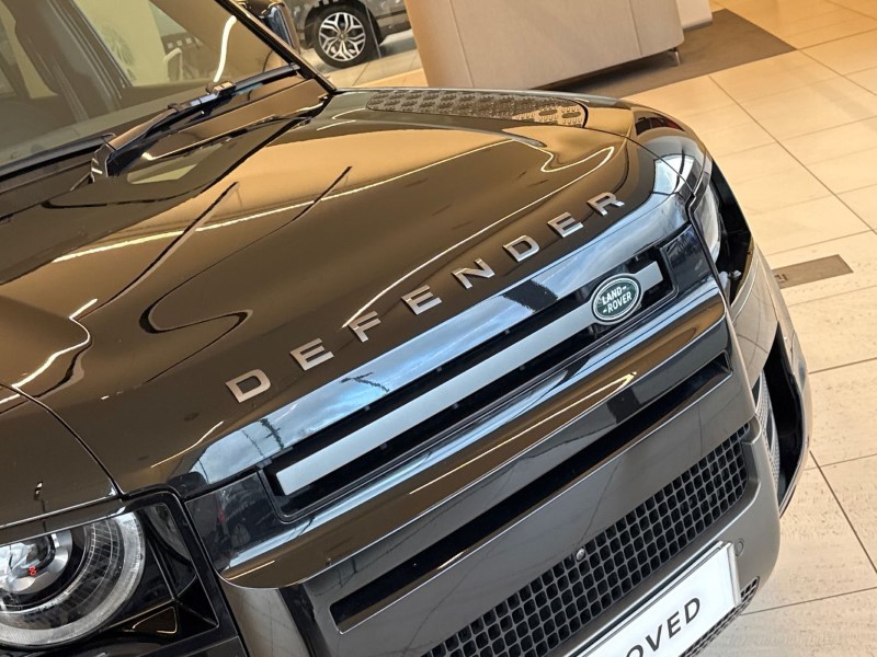 2024 (24) LAND ROVER DEFENDER 5.0 P500 V8 130 5dr Auto [8 Seat] 4946020