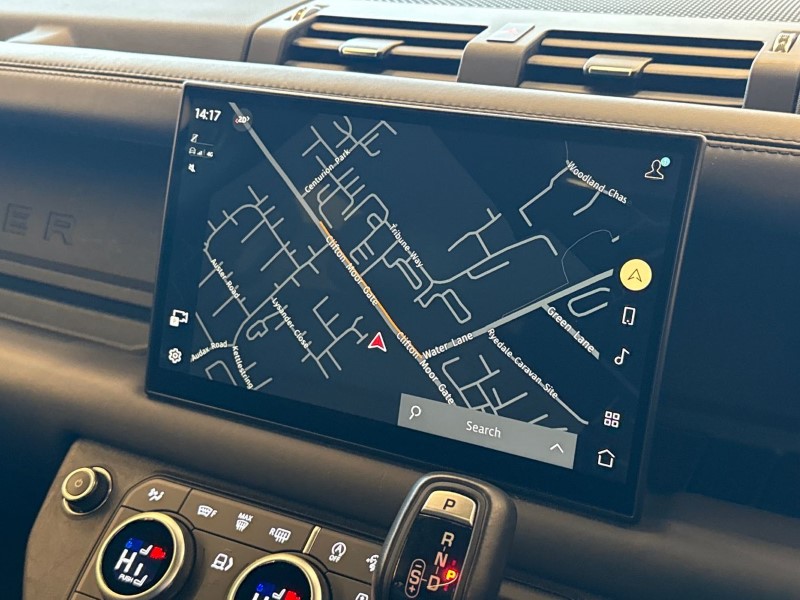 2024 (24) LAND ROVER DEFENDER 5.0 P500 V8 130 5dr Auto [8 Seat] 4946007