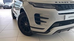 2025 (75) LAND ROVER RANGE ROVER EVOQUE 2.0 D200 Dynamic SE 5dr Auto 5562336