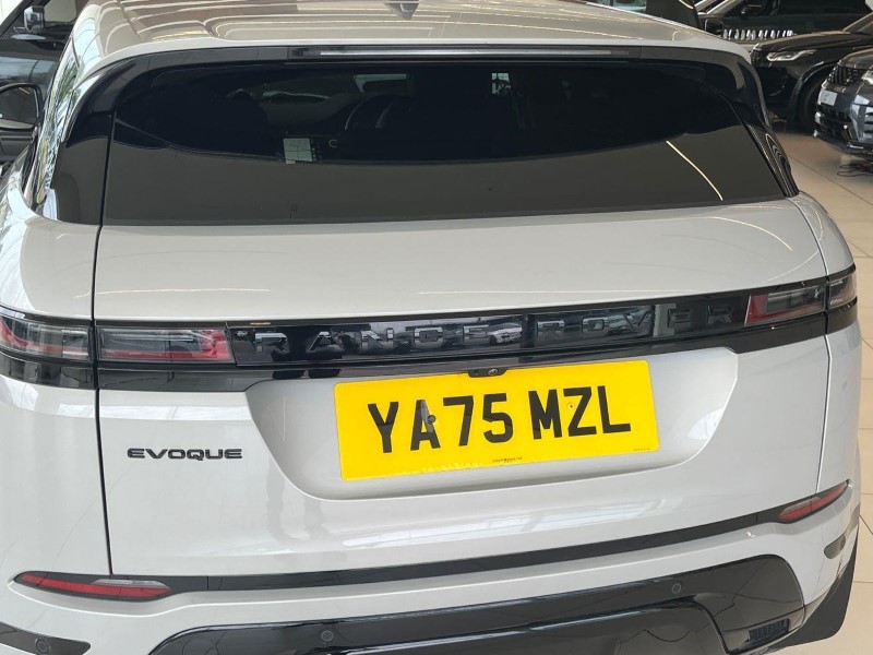 2025 (75) LAND ROVER RANGE ROVER EVOQUE 2.0 D200 Dynamic SE 5dr Auto 5562340