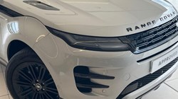 2025 (75) LAND ROVER RANGE ROVER EVOQUE 2.0 D200 Dynamic SE 5dr Auto 5562311