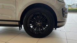 2025 (75) LAND ROVER RANGE ROVER EVOQUE 2.0 D200 Dynamic SE 5dr Auto 5562302