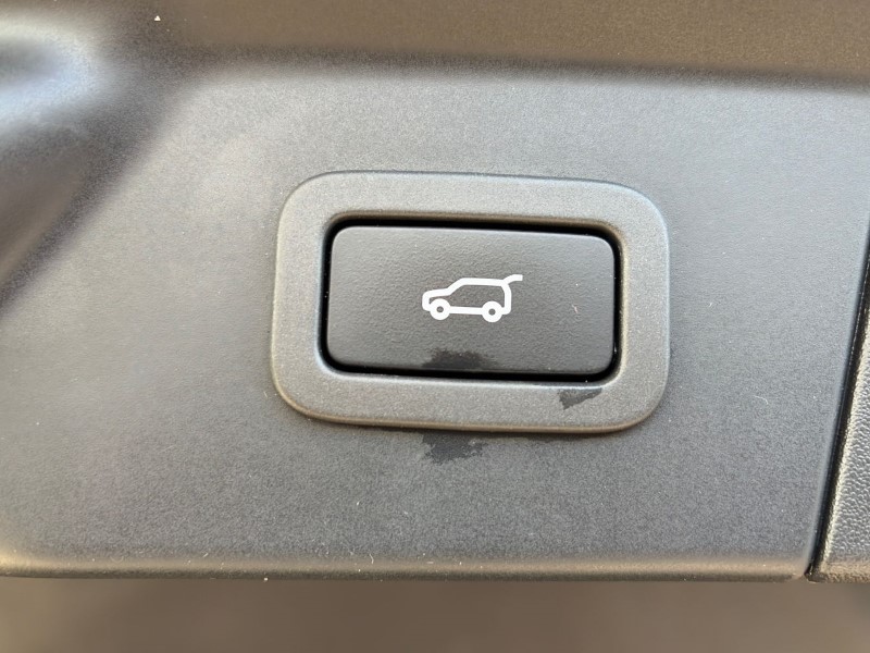 2021 (21) LAND ROVER RANGE ROVER VELAR 2.0 D200 Edition 5dr Auto 4896166