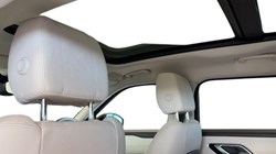 2021 (21) LAND ROVER RANGE ROVER VELAR 2.0 D200 Edition 5dr Auto 4896143