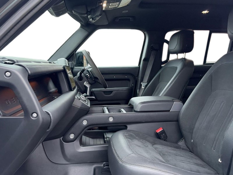 2023 (72) LAND ROVER DEFENDER 5.0 P525 V8 Carpathian Edition 110 5dr Auto 4904076