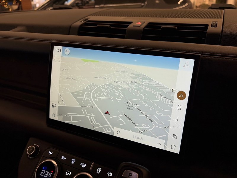 2023 (72) LAND ROVER DEFENDER 5.0 P525 V8 Carpathian Edition 110 5dr Auto 4904105