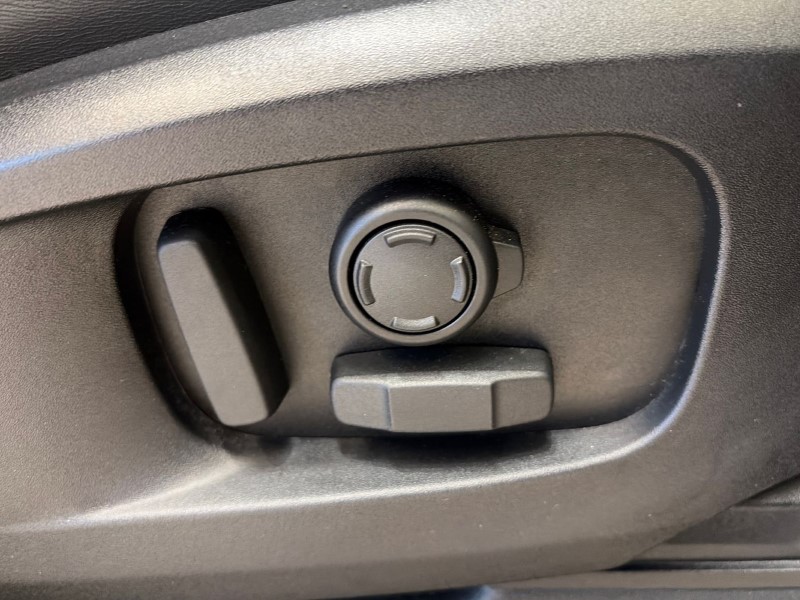 2023 (72) LAND ROVER DEFENDER 5.0 P525 V8 Carpathian Edition 110 5dr Auto 4904098