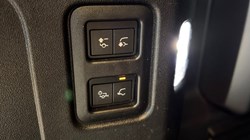 2023 (72) LAND ROVER DEFENDER 5.0 P525 V8 Carpathian Edition 110 5dr Auto 4904117