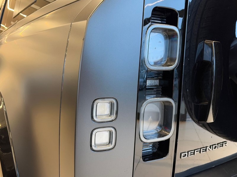 2023 (72) LAND ROVER DEFENDER 5.0 P525 V8 Carpathian Edition 110 5dr Auto 4904092