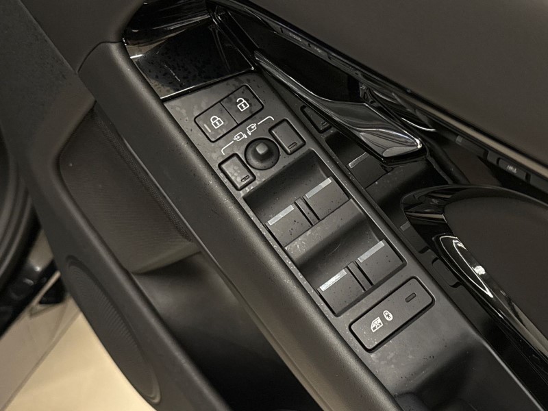 2024 (74) LAND ROVER RANGE ROVER EVOQUE 2.0 D200 Autobiography 5dr Auto 4888763