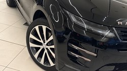 2024 (74) LAND ROVER RANGE ROVER EVOQUE 2.0 D200 Autobiography 5dr Auto 4888783