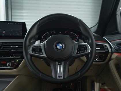 2020 (69) BMW 5 SERIES 520d M Sport 4dr Auto