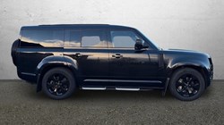 2023 (72) LAND ROVER DEFENDER 3.0 D300 X-Dynamic HSE 130 5dr Auto 4908164