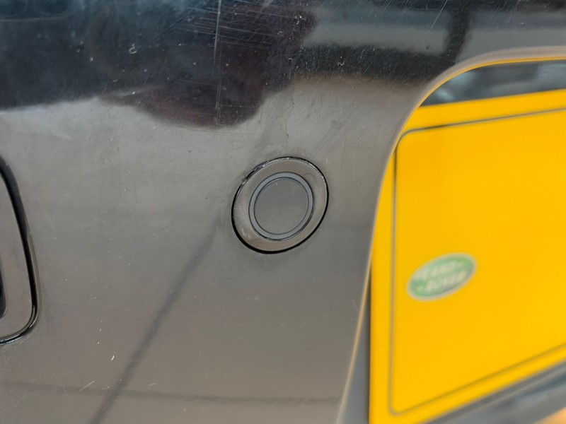 2023 (72) LAND ROVER DEFENDER 3.0 D300 X-Dynamic HSE 130 5dr Auto 4908222