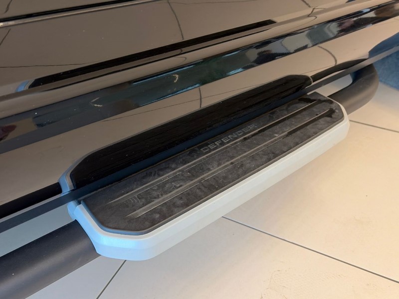 2023 (72) LAND ROVER DEFENDER 3.0 D300 X-Dynamic HSE 130 5dr Auto 4908221