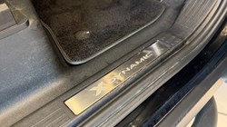 2023 (72) LAND ROVER DEFENDER 3.0 D300 X-Dynamic HSE 130 5dr Auto 4908201