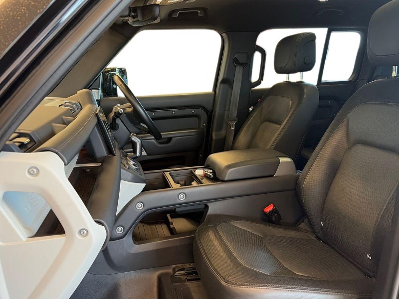 2023 (72) LAND ROVER DEFENDER 3.0 D300 X-Dynamic HSE 130 5dr Auto 4908162