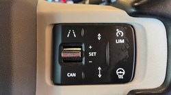 2023 (72) LAND ROVER DEFENDER 3.0 D300 X-Dynamic HSE 130 5dr Auto 4908189