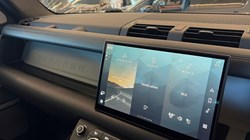 2023 (72) LAND ROVER DEFENDER 3.0 D300 X-Dynamic HSE 130 5dr Auto 4908197