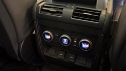 2023 (72) LAND ROVER DEFENDER 3.0 D300 X-Dynamic HSE 130 5dr Auto 4908177