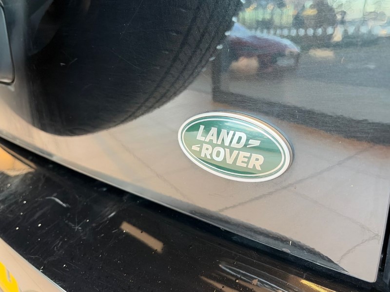 2023 (72) LAND ROVER DEFENDER 3.0 D300 X-Dynamic HSE 130 5dr Auto 4908208