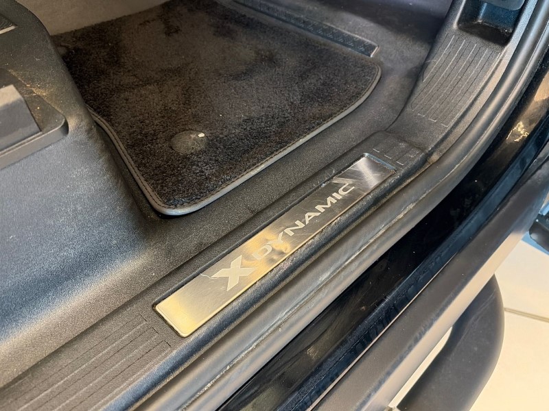 2023 (72) LAND ROVER DEFENDER 3.0 D300 X-Dynamic HSE 130 5dr Auto 4908179