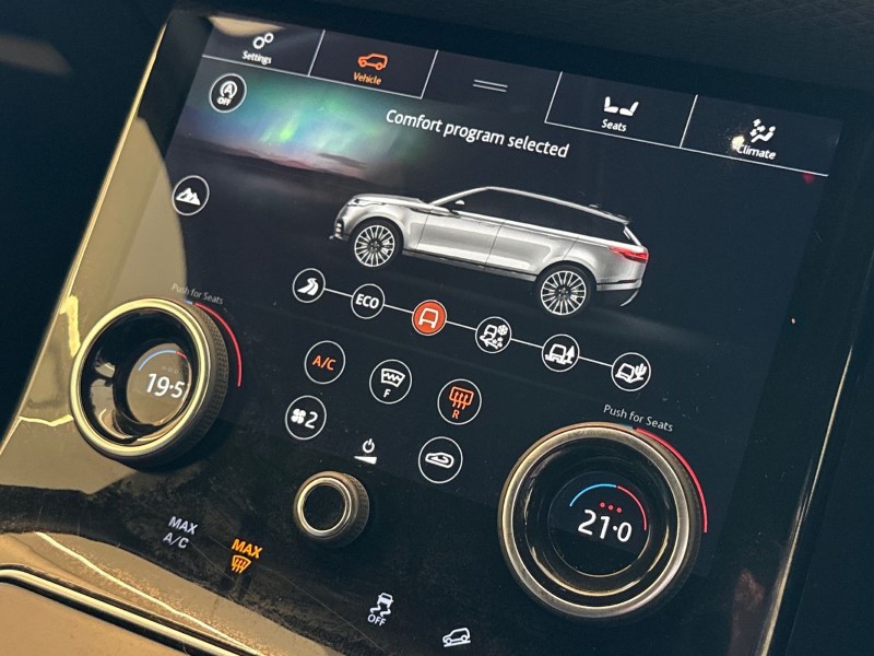 2019 (19) LAND ROVER RANGE ROVER VELAR 2.0 D180 R-Dynamic S 5dr Auto 4934706