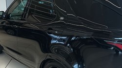 2024 (73) LAND ROVER DISCOVERY 3.0 D300 Dynamic HSE 5dr Auto 4932618