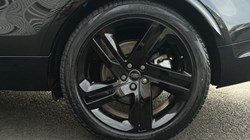 2024 (73) LAND ROVER DISCOVERY 3.0 D300 Dynamic HSE 5dr Auto 4932571